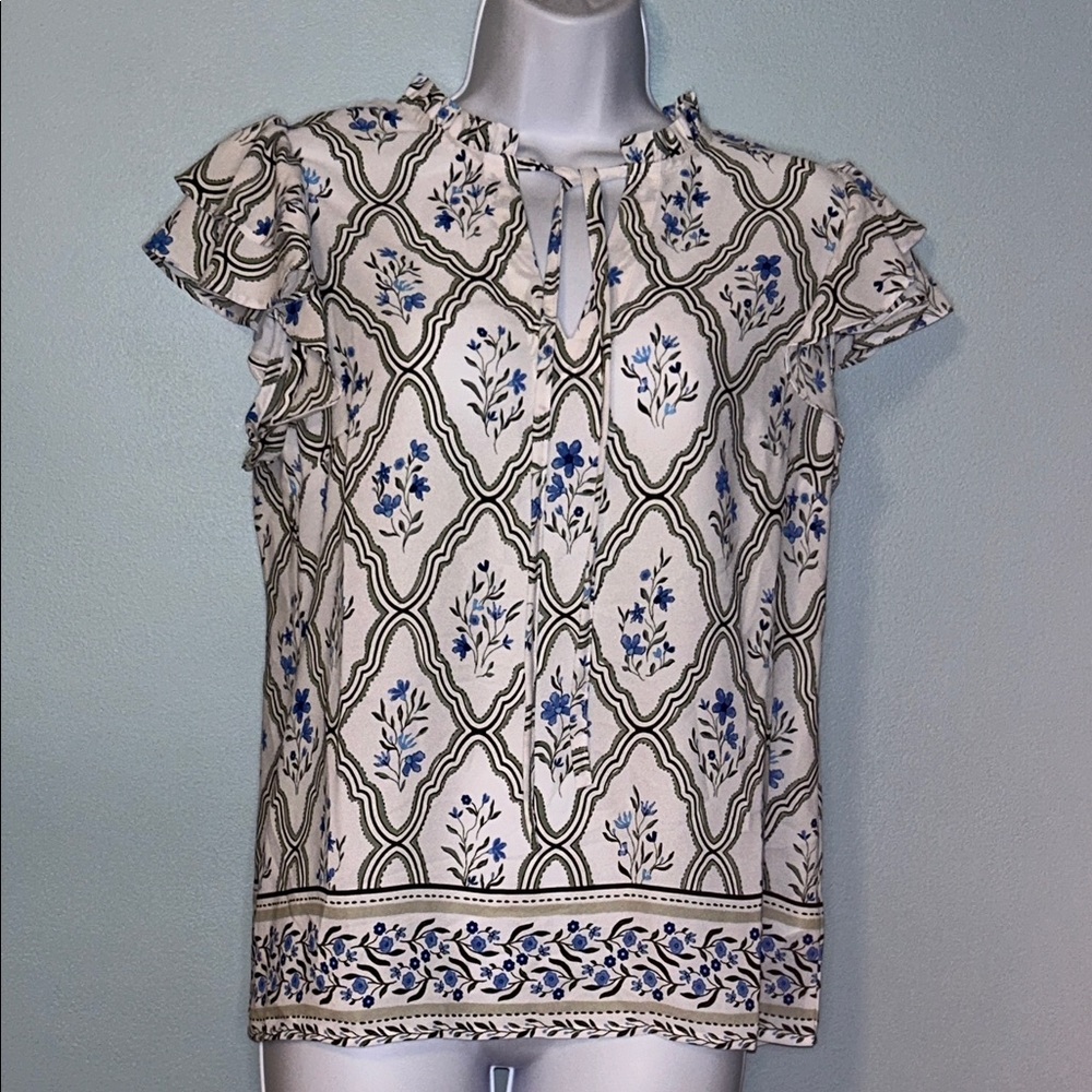 NWOT 1. State Blue and White Floral Pattern Blouse, size Small